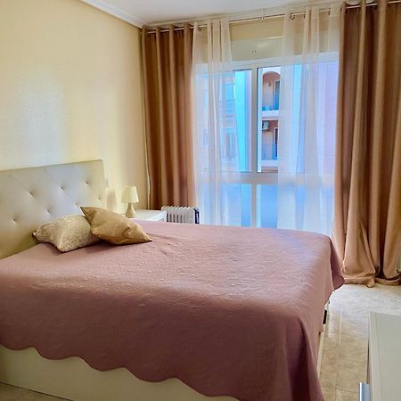 Beautiful Apartment Near Playa De Los Locos Torrevieja Eksteriør bilde