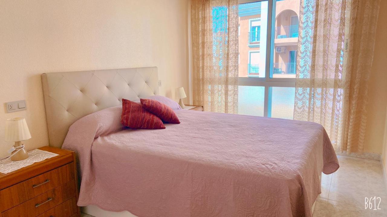 Beautiful Apartment Near Playa De Los Locos Torrevieja Eksteriør bilde