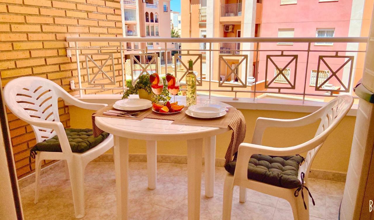 Beautiful Apartment Near Playa De Los Locos Torrevieja Eksteriør bilde