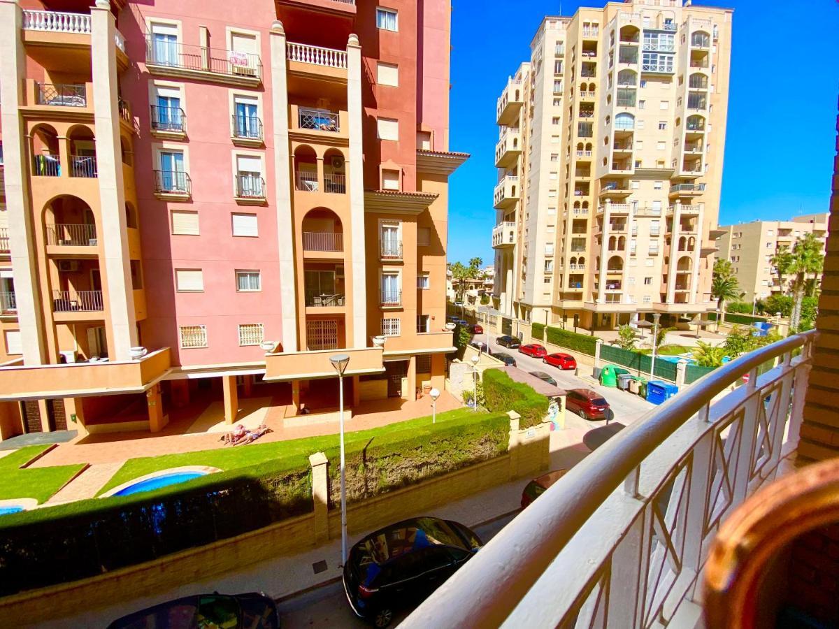 Beautiful Apartment Near Playa De Los Locos Torrevieja Eksteriør bilde