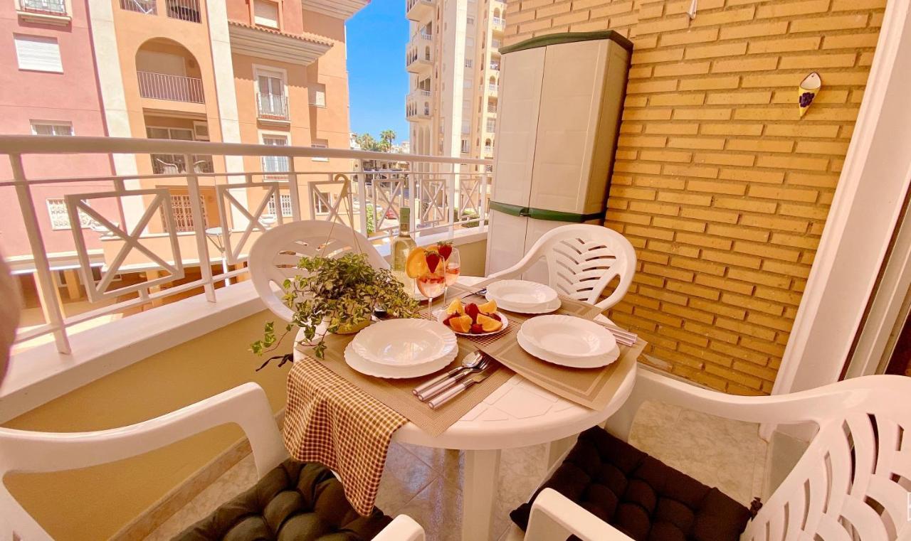Beautiful Apartment Near Playa De Los Locos Torrevieja Eksteriør bilde