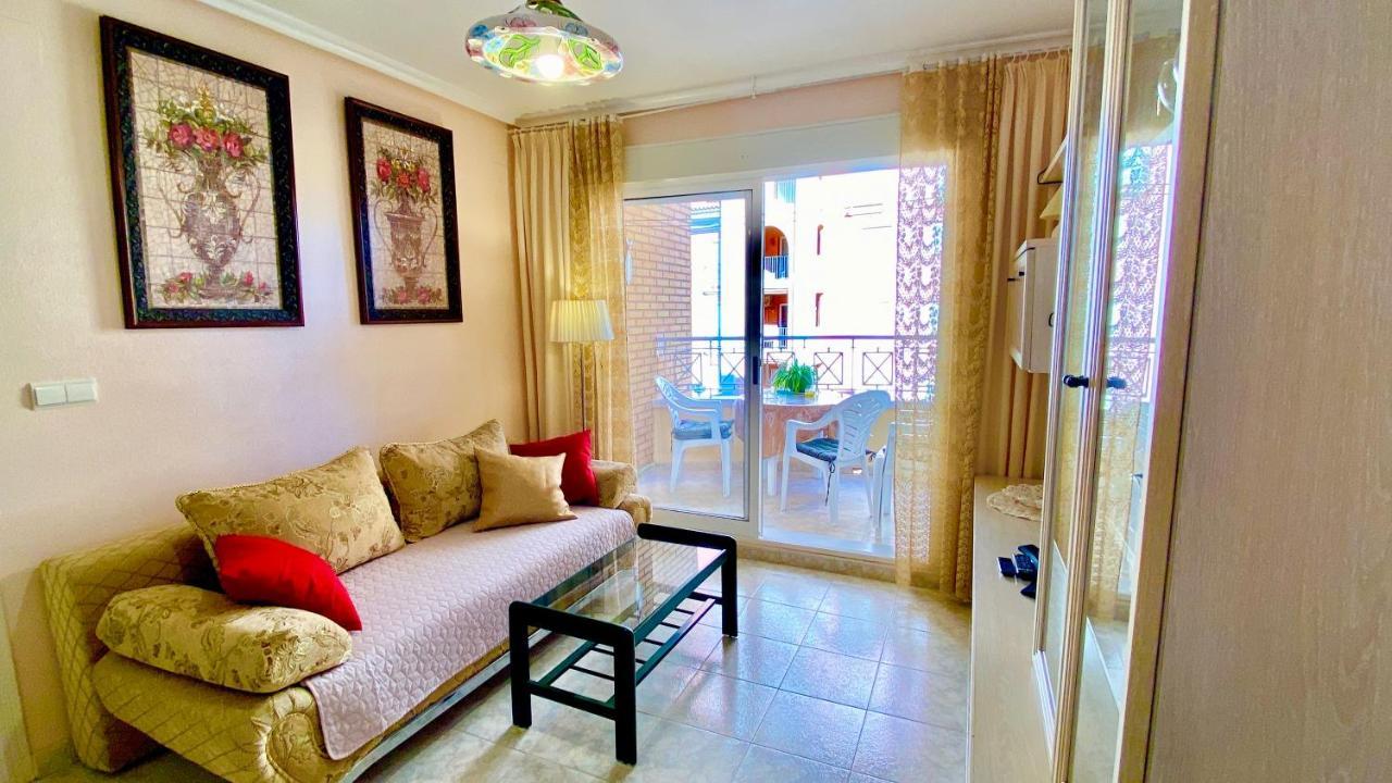 Beautiful Apartment Near Playa De Los Locos Torrevieja Eksteriør bilde