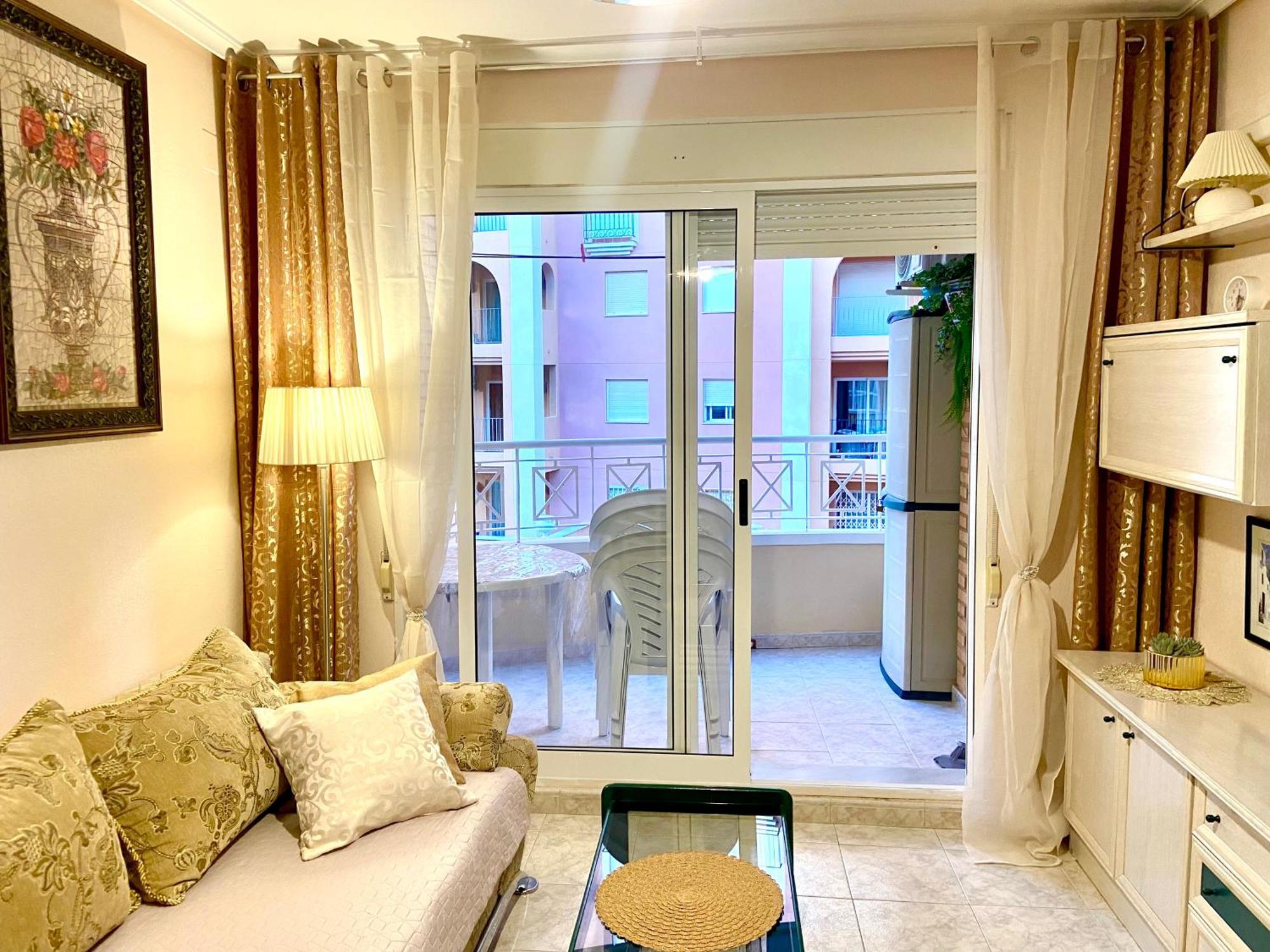Beautiful Apartment Near Playa De Los Locos Torrevieja Eksteriør bilde